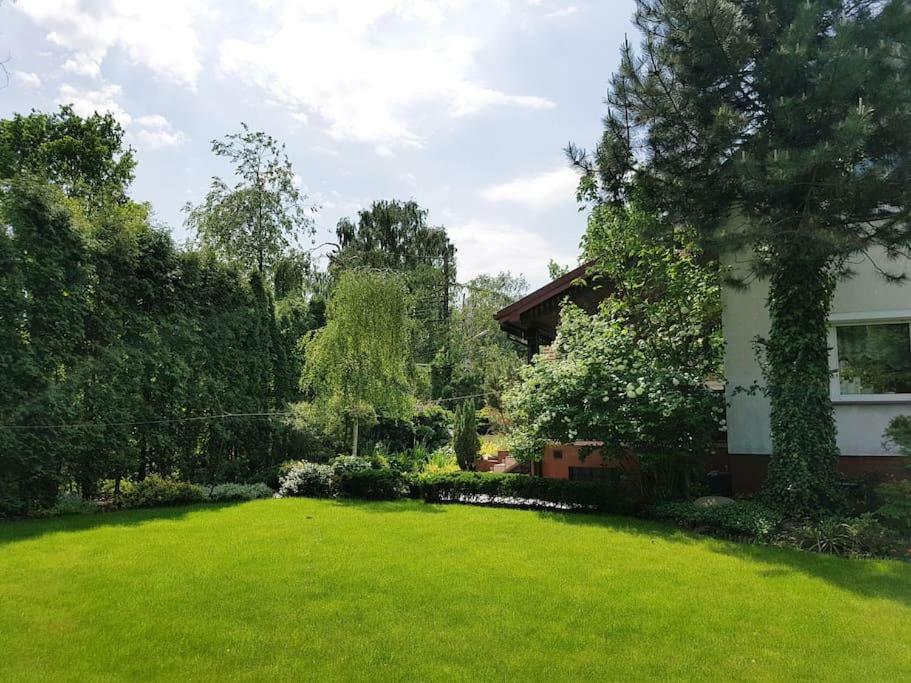 Pokoj W Warszawie-Wawer Varsovie Extérieur photo